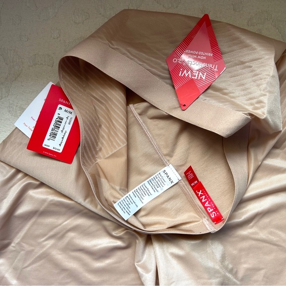SPANX Thinstincts 2.0 High-Waisted Mid Thigh Short NWT Medium - Picture 5 of 9
